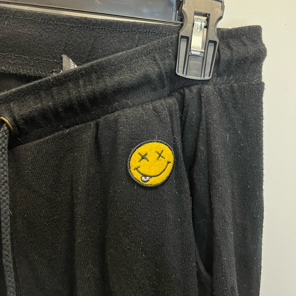 Forever 21 Black Joggers - Picture 4 of 5